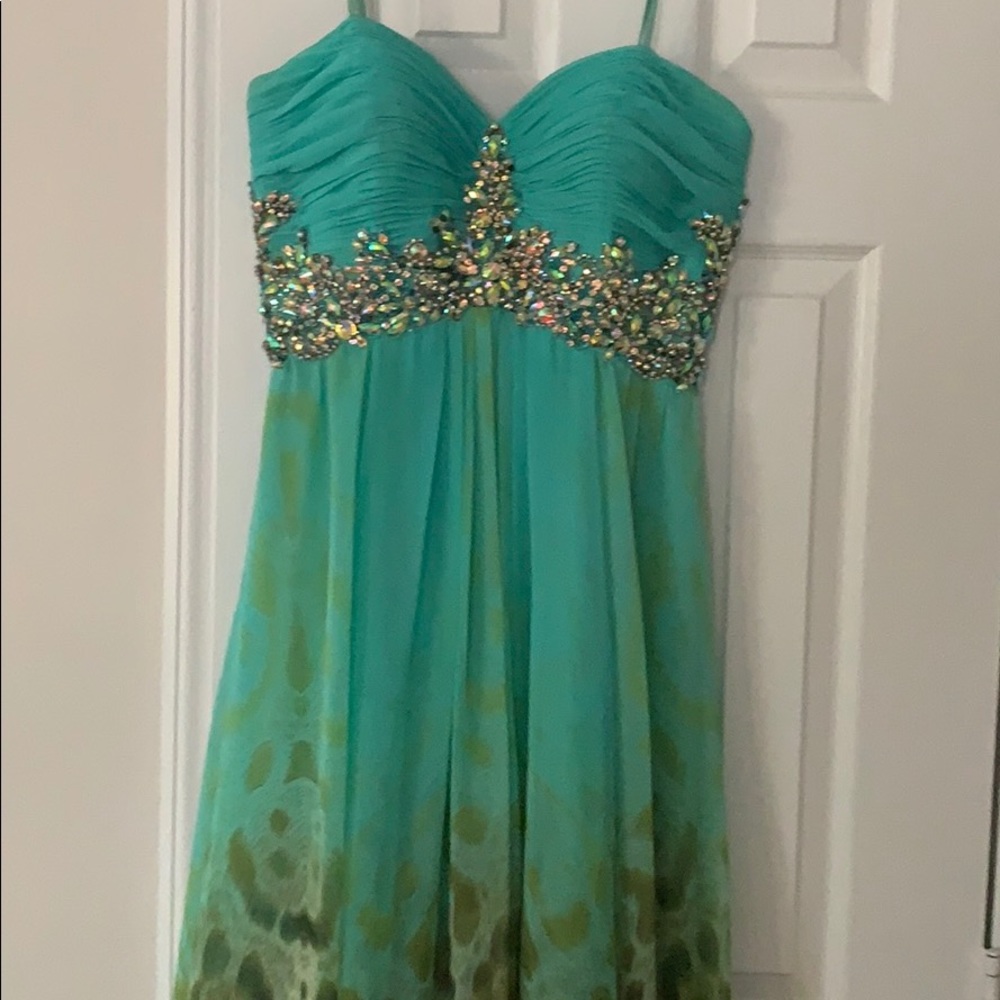Women Partty dress - Picture 2 of 13